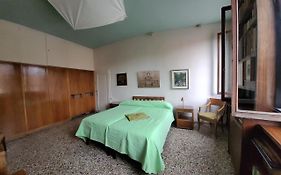 Casa Calle Renier